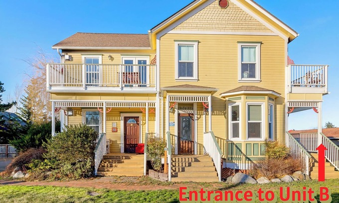 Friday Harbor Apartamento | Studio suite near downtown (Argyle Suites-HSB)