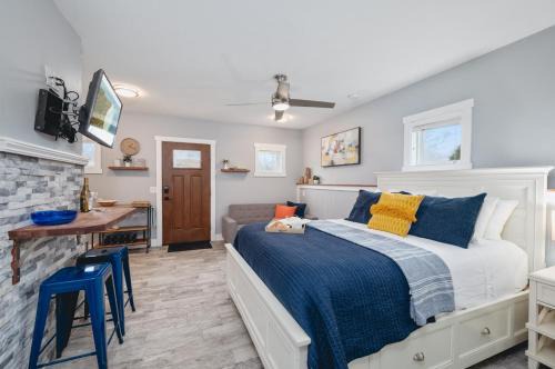 Traverse City Casa | Studio TC Close to Downtown Beaches and Wineries