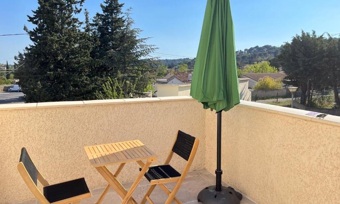 Villeneuve-les-Avignon Casa | Studio terrasse avec une vue dégagée 3km Avignon