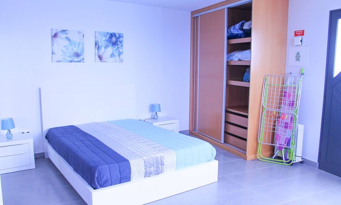 Paul do Mar Apartamento | Studio Two | Vista al mar | Retiro perfecto para parejas económicas con WIFI gratuito y barbacoa