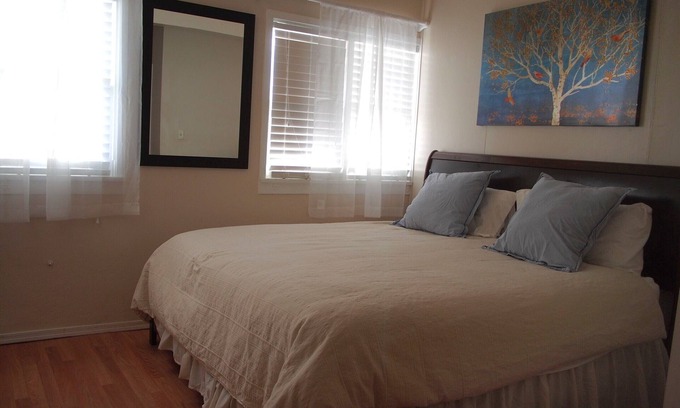 Clarkdale Apartamento | Unidad de Estudio con cama King Size!