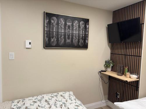 Terra Nova Casa | Studio unit with private entrance, 2 bed 1 bath