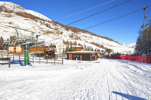 Borgata Sestriere Apartamento | Studio Valleverde 4c - Happy Rentals