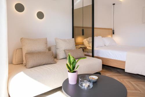 Kato Galatas Apartamento | Studio Verde Glaros w. Outdoors, near the Beach