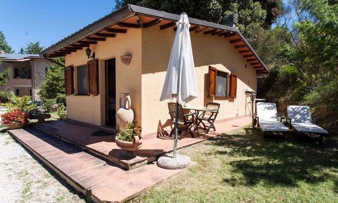 Ramazzano Apartamento | Studio with air conditioning