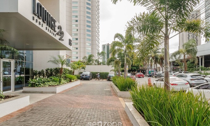 West Sector Apartamento | Studio w/ Pool & gym in Condo - Lhg1603
