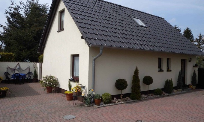 Tilzow Apartamento | Apartamento vacacional con barcacoa en la terraza