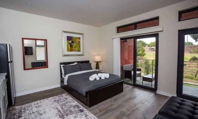 Bankers Hill Apartamento | Studio with Beautiful View next to Downtown
