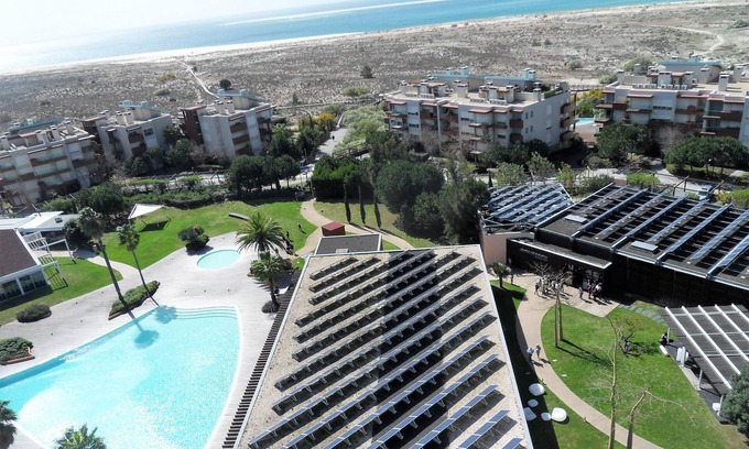 Carvalhal Apartamento | Estudio con literas vistas al mar en Hotel ****