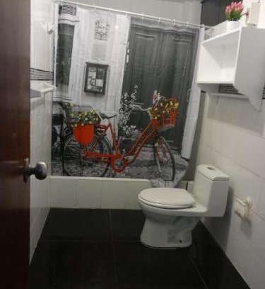 Los Olivos Apartamento | Studio with kitchen and Bathroom