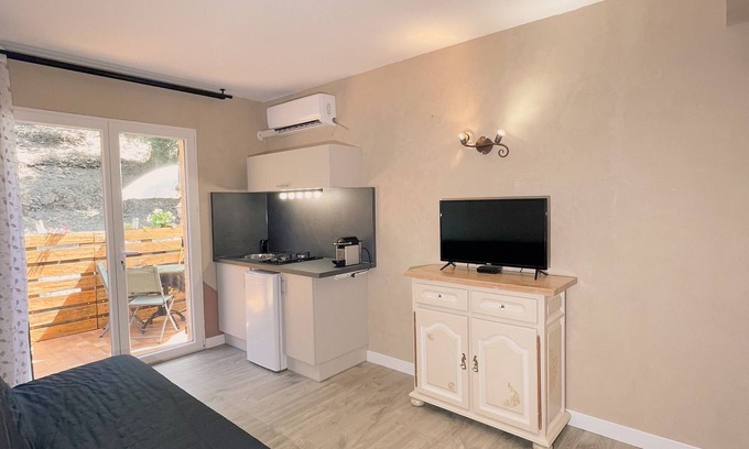 Casamozza Apartamento | Studio with mountain view