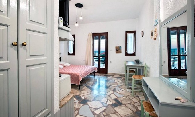 Ferma Apartamento | Estudio con vista al mar