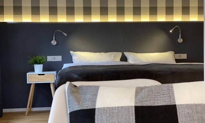 Losheim am See Apartamento | Studio with terrace incl. use of wellness garden - Bauernhaus Loth - exclusive
