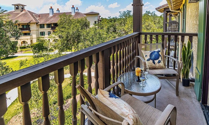 St. Augustine Condominio | Studio with water view -full kitchen -balcony -community pool & hot tub!