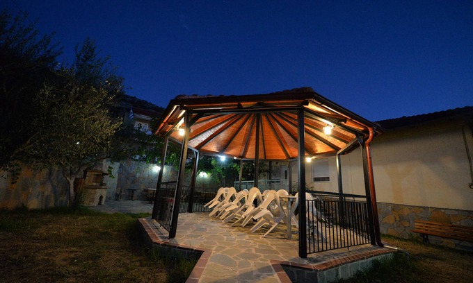 Krinidhes Casa | Studios Kostas & Despina