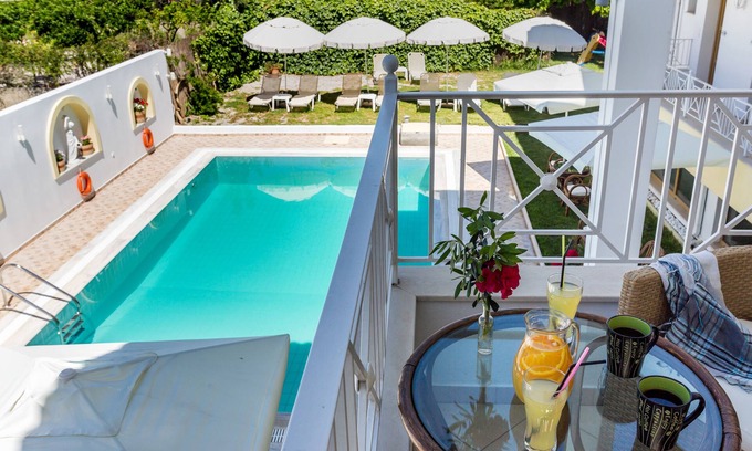 Skiathos Town Hotel | Studios Ritsa