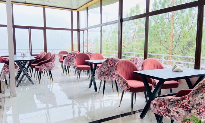 Mussoorie Hotel | StudioZ Paradise Hills Mussoorie