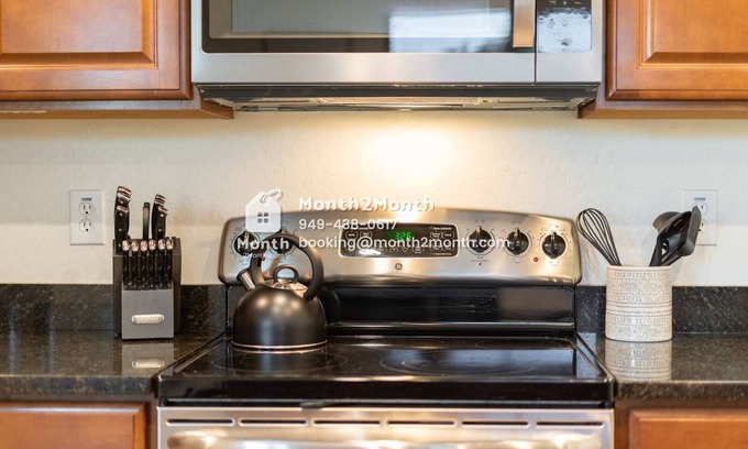 Stetson Valley Casa | Stunner on West Straight Arrow #41700