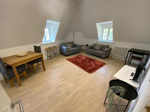 Tadworth Apartamento | Stunning 1 Bed Apartment - Perfect for Couples or Solo Stays