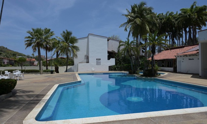 Margarita Island Casa | Stunning 2 bed 2 bath open concept beach retreat.