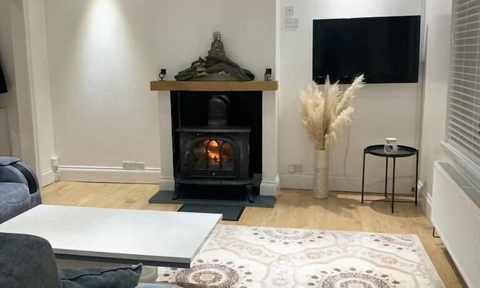 Pembroke Dock Casa | Stunning 2-Bed House in Pembroke Dock