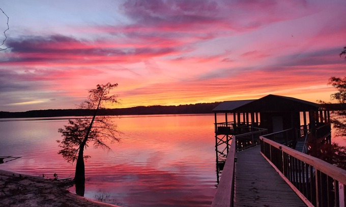 South Toledo Bend Casa | Stunning 3 Bedroom Lake House on South Toledo Bend