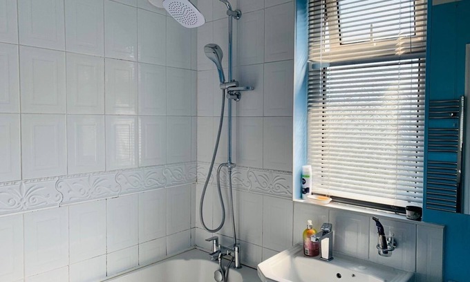 Falconwood and Welling Casa | Stunning 3 bedroom semi detached.