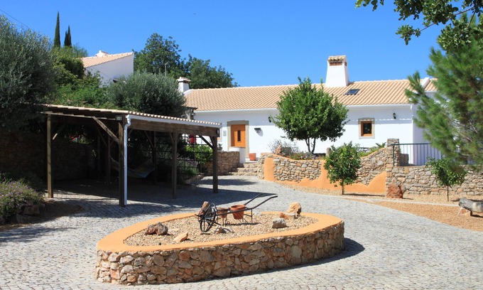 Sao Bras de Alportel Villa | Impresionante villa de 3 dormitorios con piscina privada y vistas rurales, cerca de Loule y Faro