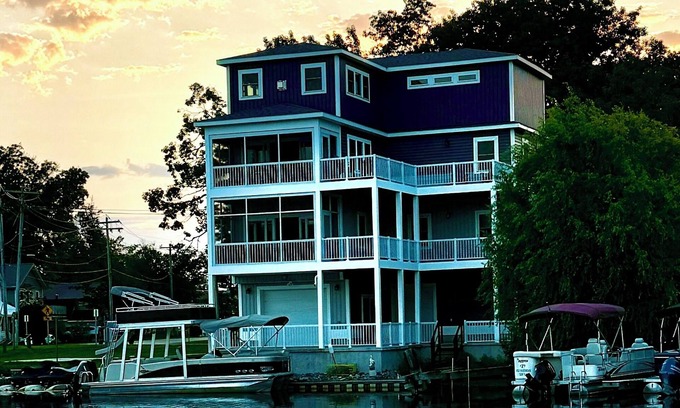 Sylvan Beach Casa | Stunning 3-Story Lakehouse in Sylvan Beach, Sleeps 10, WiFi & Walk to the Beach!
