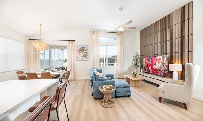 Highlands Reserve Casa | Stunning 4-Bed, 3-Bath Pool Home – Just Minutes from Orlando’s Theme Parks