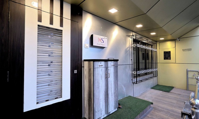 Borivali West Casa | Stunning 4 Bedroom Villa for large groups