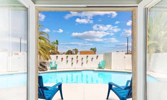 Summerlin Casa | Impresionante casa con piscina, 5 dormitorios para más de 10 huéspedes