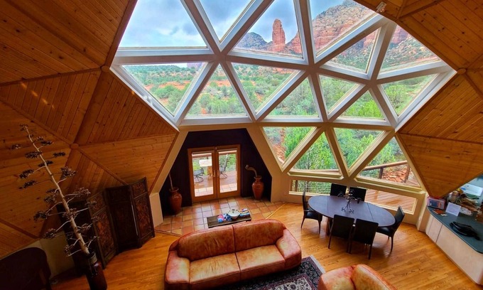 Sedona Casa | Impresionante retiro de Sedona Geo Dome con impresionantes vistas de Red Rock.