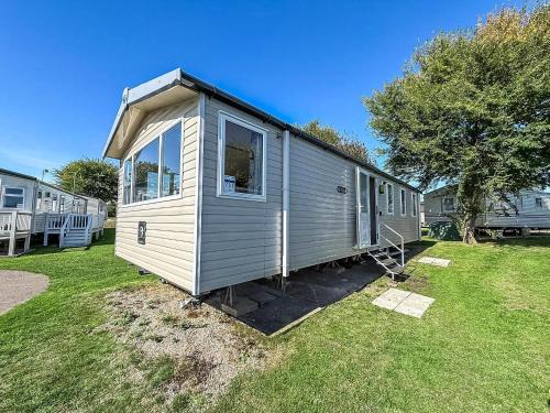 Great Yarmouth Otro | Stunning 8 Berth Caravan At Cherry Tree Holiday Park In Norfolk Ref 70711C