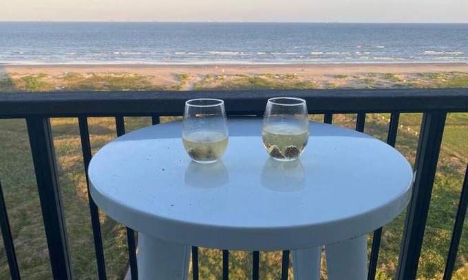 Galveston Apartamento | Stunning 8th floor View of the Beach - Islander East Studio