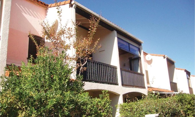 Plage d'Argeles Apartamento | Stunning apartment in Argels-sur-Mer with 3 Bedrooms and WiFi