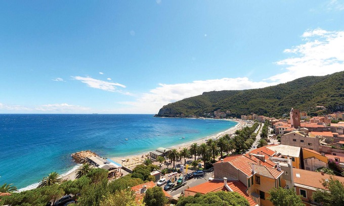 Varazze Apartamento | Impresionante apartamento en Varazze.