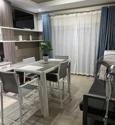 Sunnyside Apartamento | Stunning City Living at Loftus