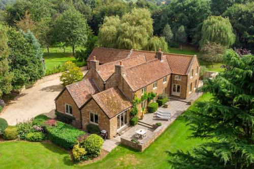 Cameley Casa | Stunning Country Farm House between Bristol & Bath