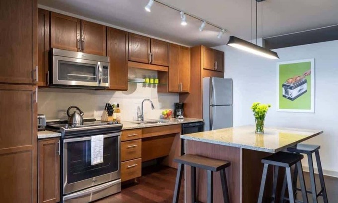 Downtown Dallas Apartamento | Stunning CozySuites on Elm St. 07