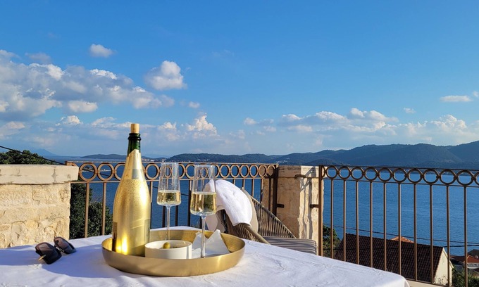 Viganj Villa | Stunning Croatian Villa with a Private Pool on the Dalmation Coast