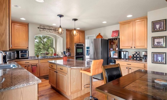 Green Valley Ranch Casa | Stunning Denver Home: Lakeside & Mountain Views, Golf Course, Game Room & More