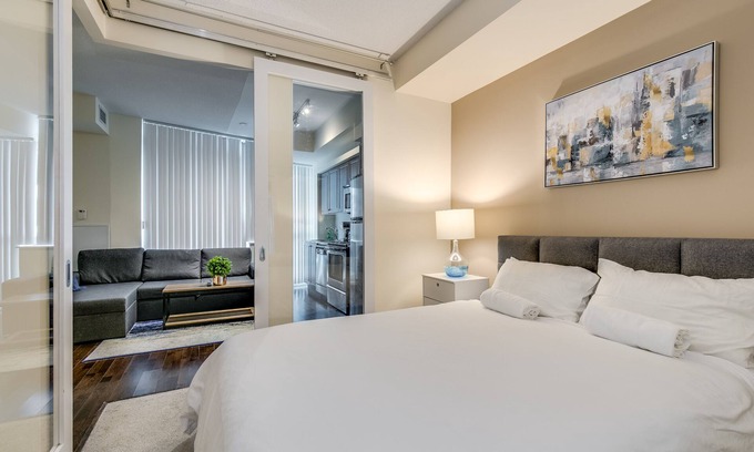 Fort York Condominio | *Stunning DT Waterfront Suite- Welcome Long Stay