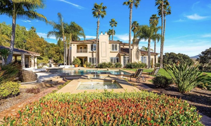 Rancho Santa Fe Casa | Stunning Estate with exotic style, Resort style pool & hot tub!