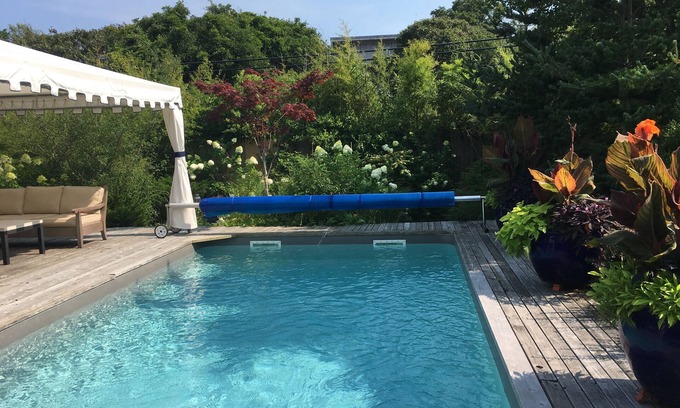 Fire Island Pines Casa | Un impresionante y encantador refugio privado Fire Island Pines Retreat!