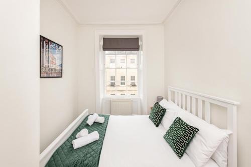Bath Apartamento | Stunning Georgian Apartment in Central Bath