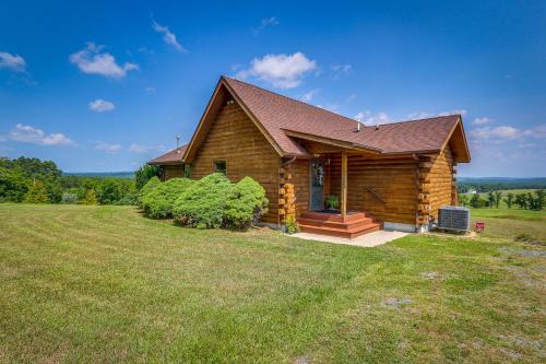 Ridgeway Casa | Stunning Gore Vacation Rental on 10 Acres of Land!