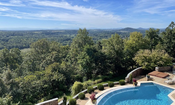 Ridgeway Casa | Stunning Hilltop Views w/ Saltwater Infinity Pool