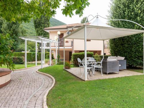 Foligno Casa | Stunning Holiday Home in Foligno with Sauna