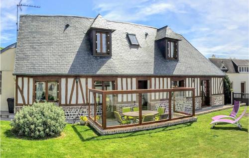 Criquetot-lʼEsneval Casa | Stunning Home In Criquetot-L'esneval